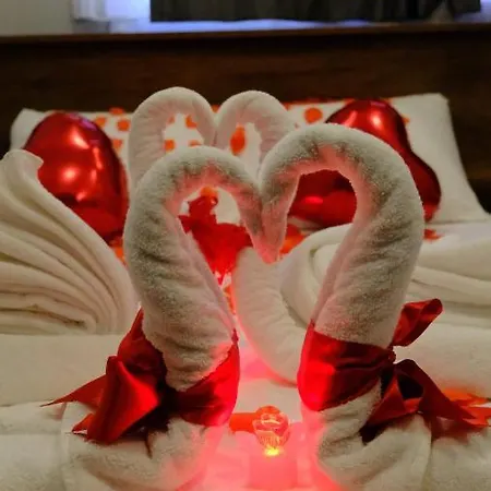 Hotel Moonlight Hotel&hostel 2*
